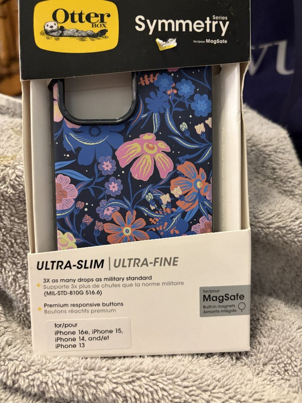 OtterBox Symmetry Case for iPhone 16e/15/14/13 MagSafe Floral